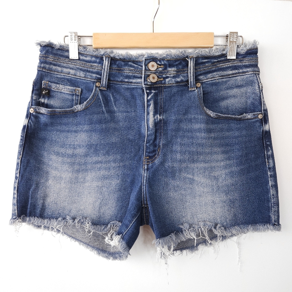 Kancan Exclusively Maurices High Rise Frayed Double Button 3.5in Jean Shorts 30